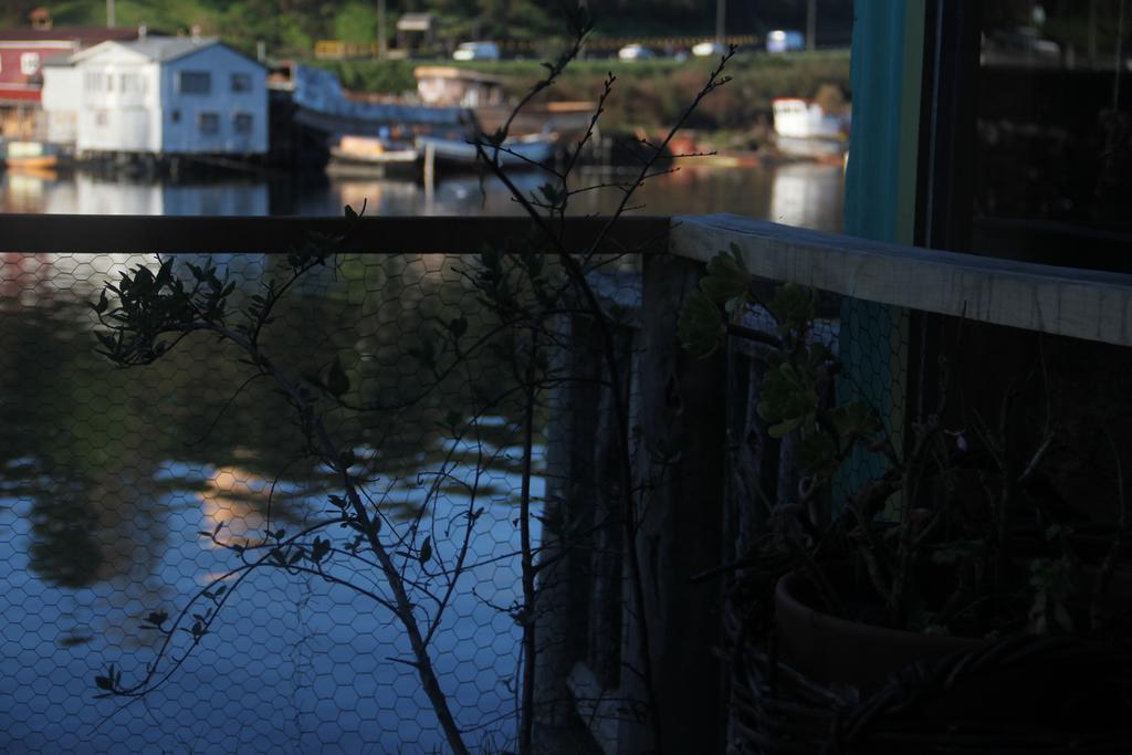 Palafito Hostel Chiloe Castro Ngoại thất bức ảnh